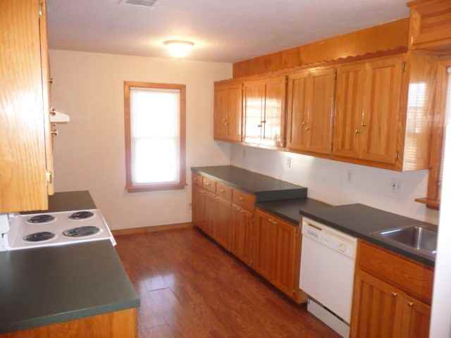 2608 Nw 17th St - Photo 7 of 18