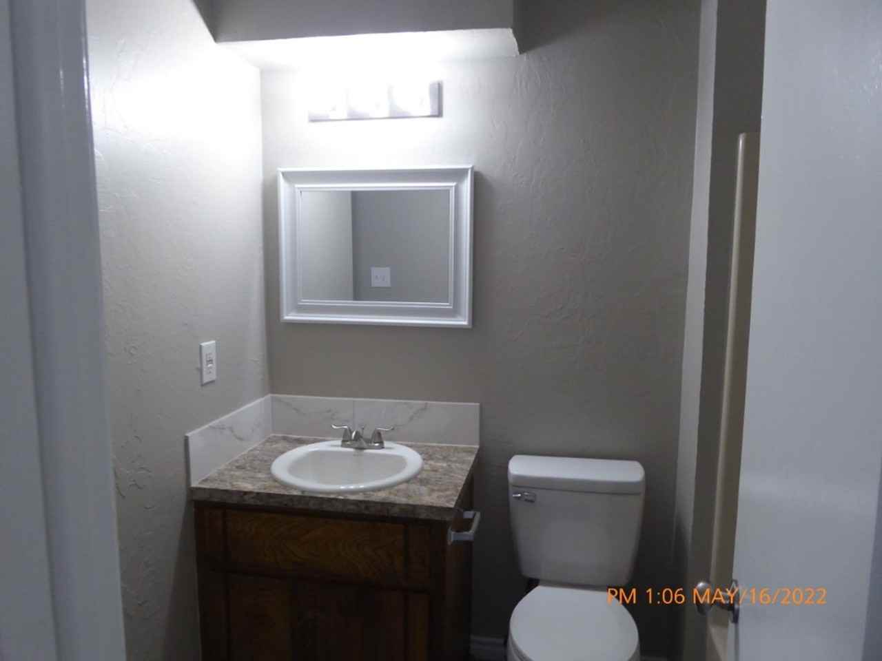 4036 Nw Ozmun Ave #D - Photo 4 of 12