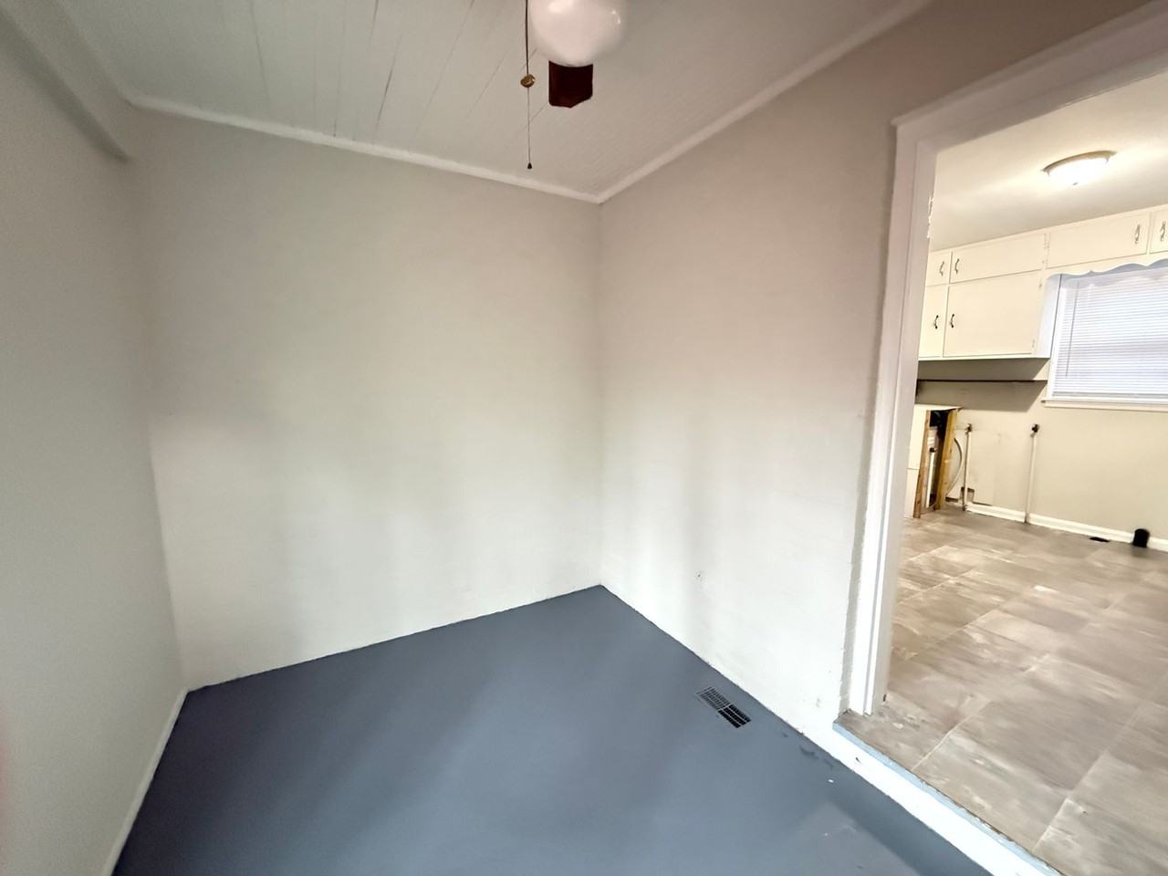 2825 Amherst Rd - Photo 3 of 23