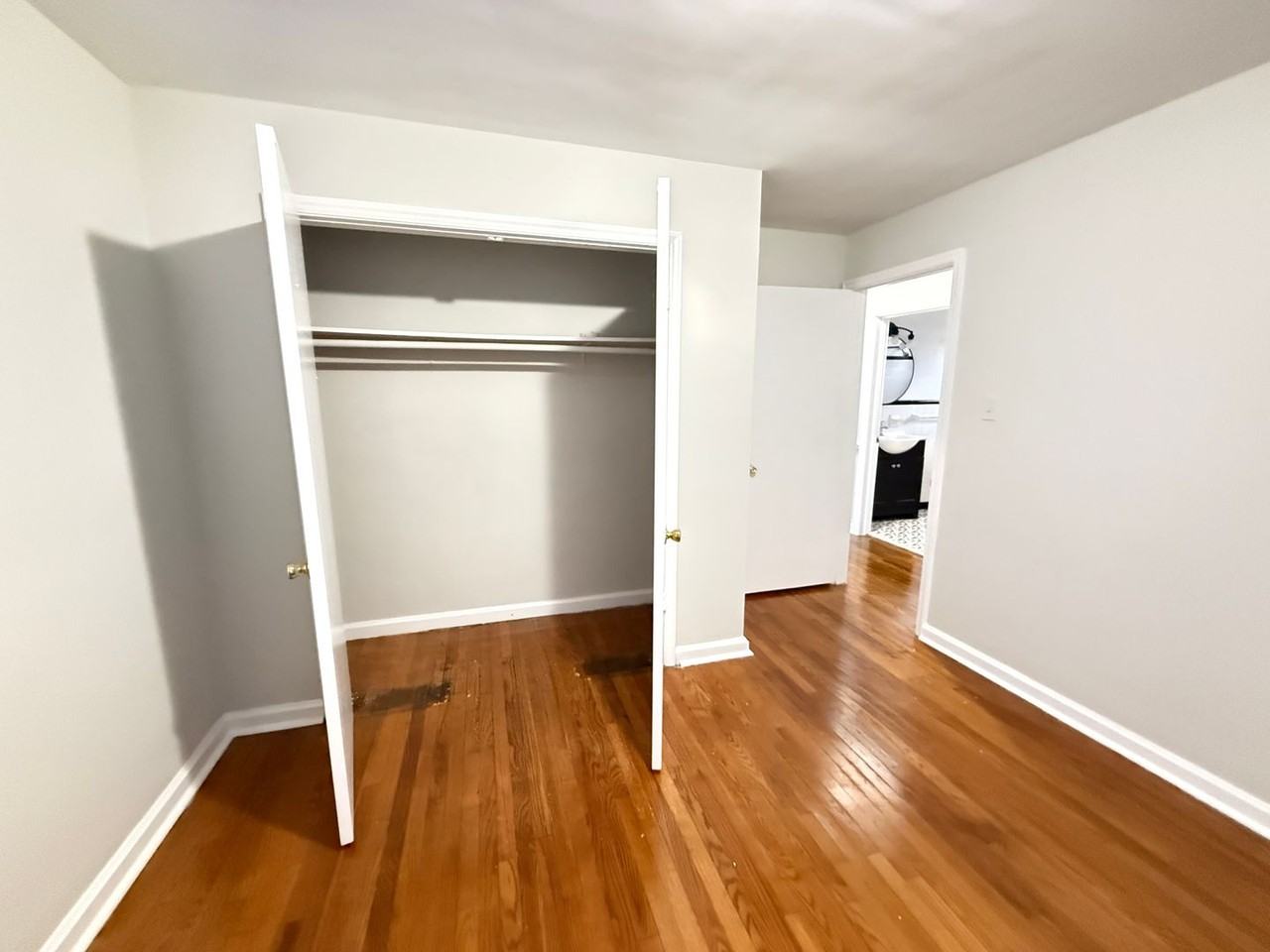 2825 Amherst Rd - Photo 4 of 23