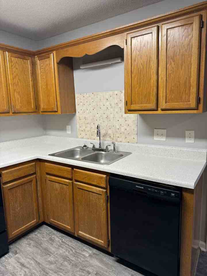 3424 Oak Park Ct - Photo 5 of 23