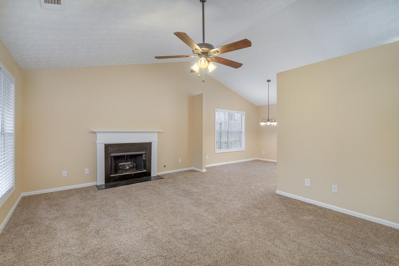 70 Burdell Dr - Photo 6 of 16