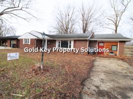 featured image of 1911 Costello Dr