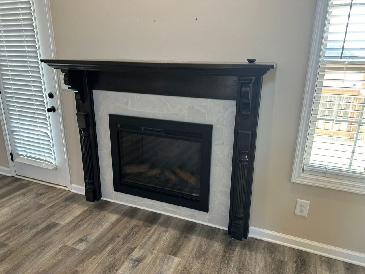 1366 Dan Brown Dr - Photo 6 of 11