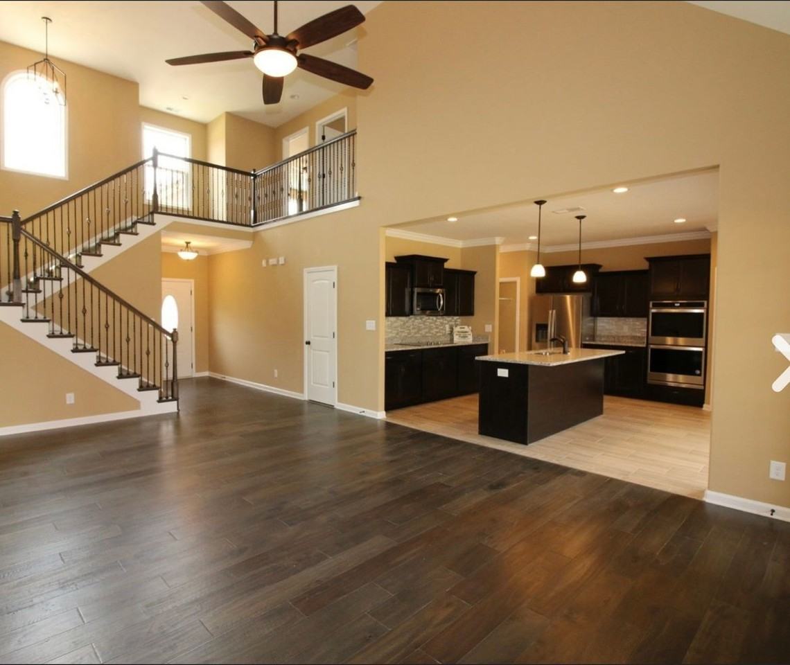 1366 Dan Brown Dr - Photo 7 of 11