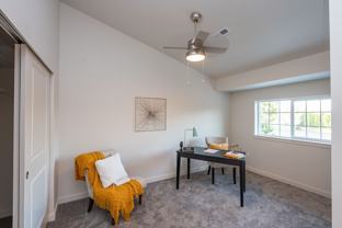 334 9th Ave Se #B7 - Photo 1 of 1