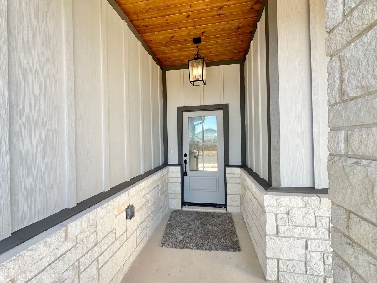 8505 James Herring Way - Photo 3 of 50