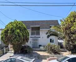 featured image of 659 W 5th St