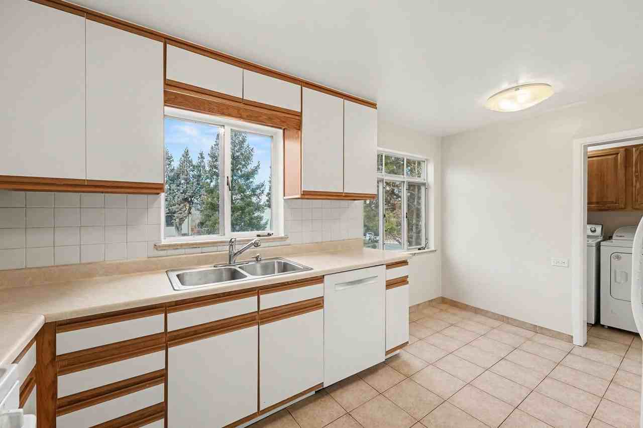 5514 S Datura St - Photo 5 of 13