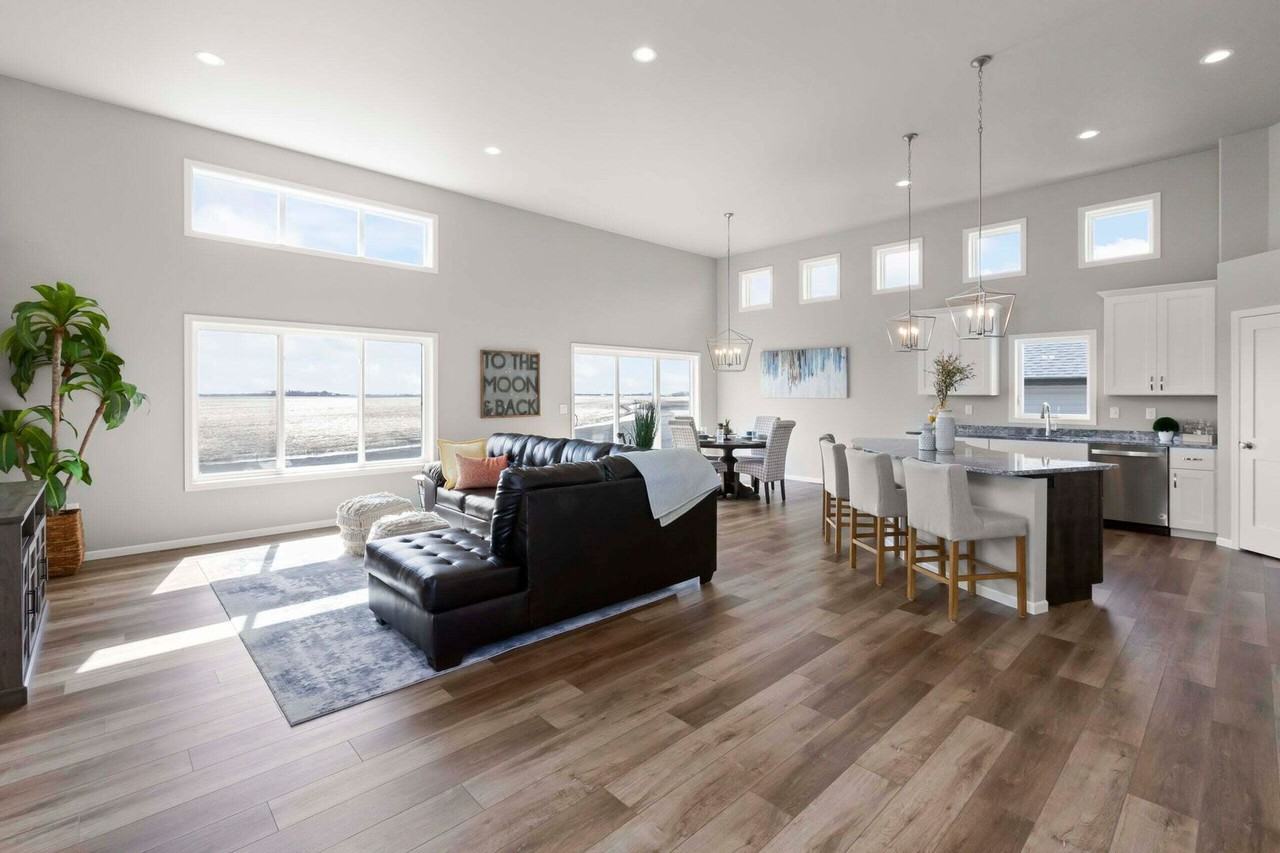 7469 23rd St S - Photo 2 of 9