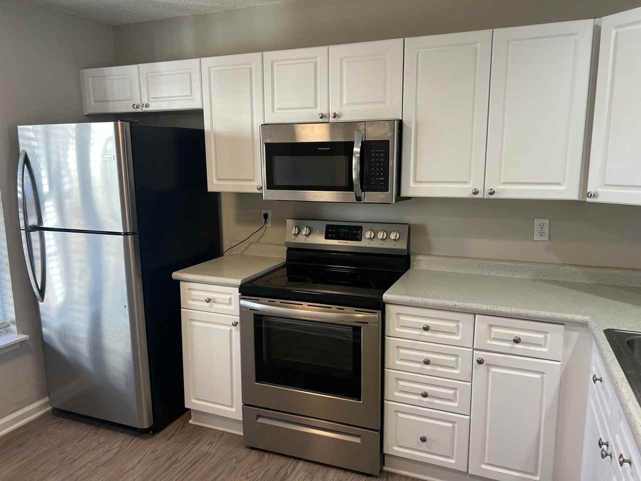 6075 Cougar Ln - Photo 3 of 7