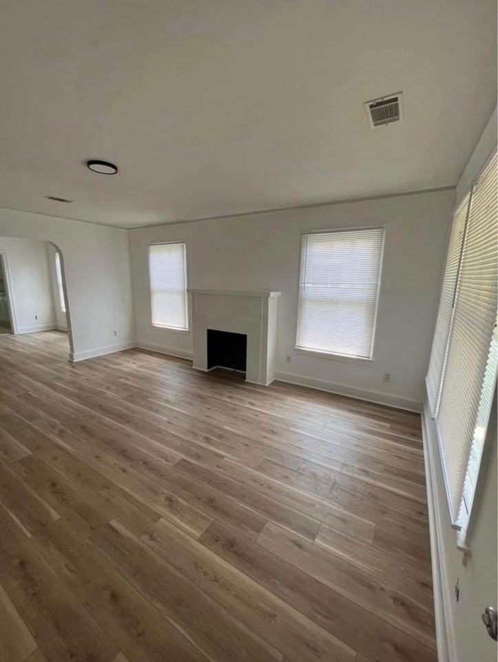 2023 W Short 17th St - Photo 7 of 7