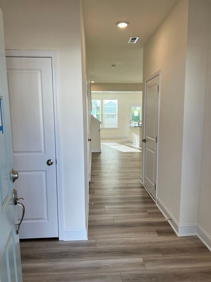 58 Bluebottle St - Photo 2 of 15