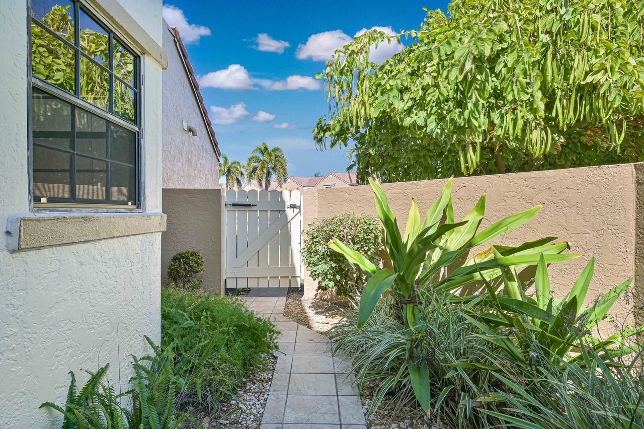 7170 Golden Eagle Ct #111 - Photo 2 of 25