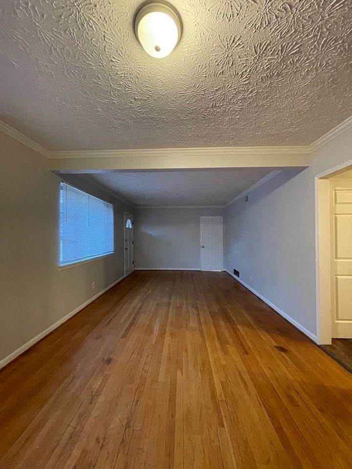 3551 Cottonwood Dr - Photo 4 of 16