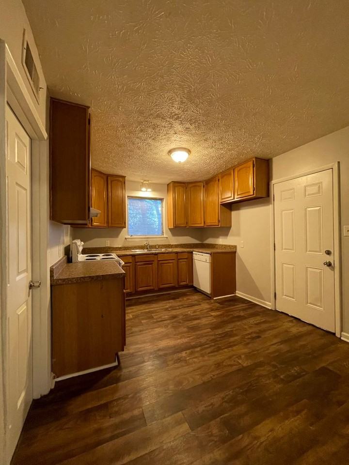 3551 Cottonwood Dr - Photo 6 of 16