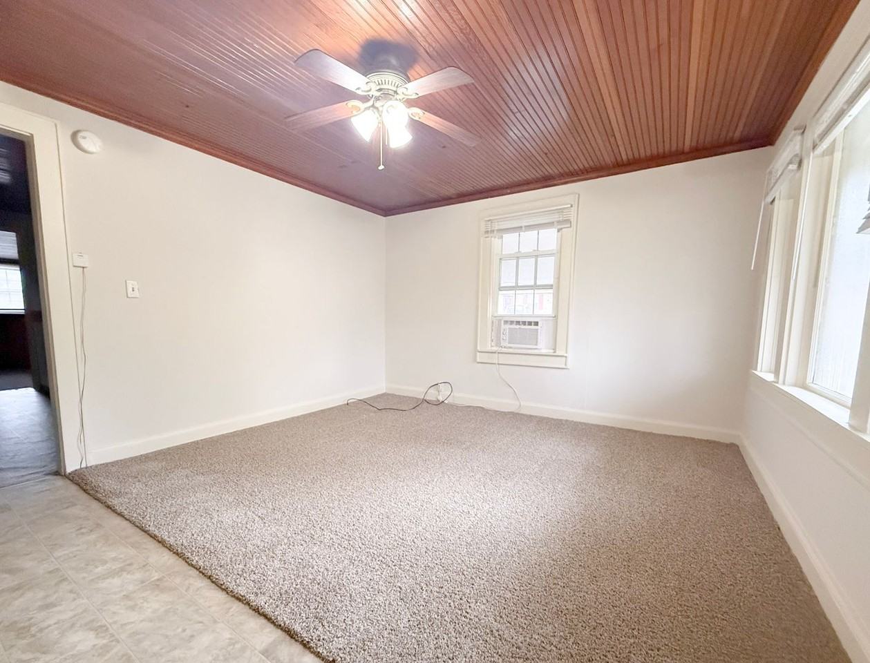 156 S Ferguson Ave - Photo 2 of 28