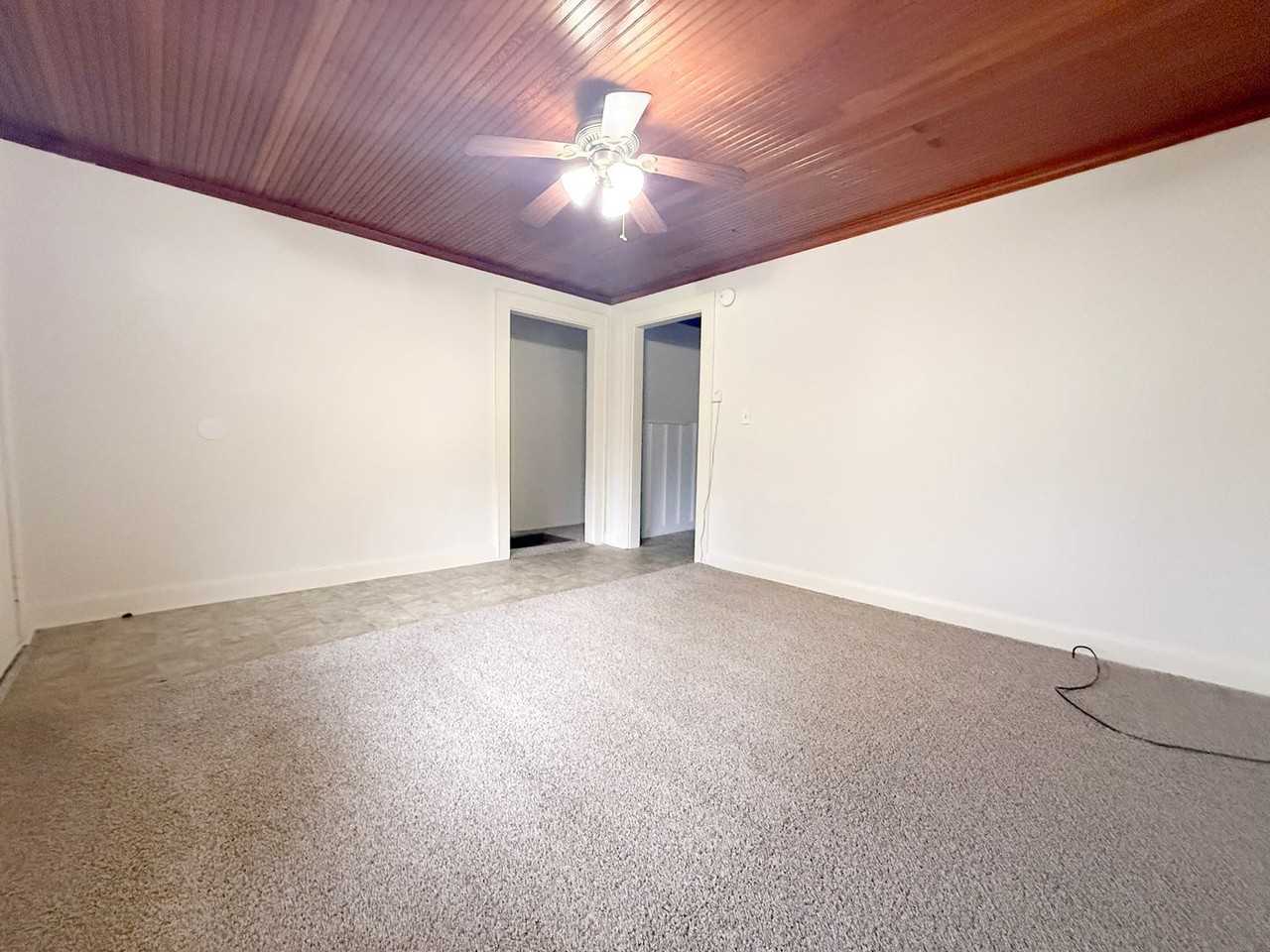 156 S Ferguson Ave - Photo 3 of 28