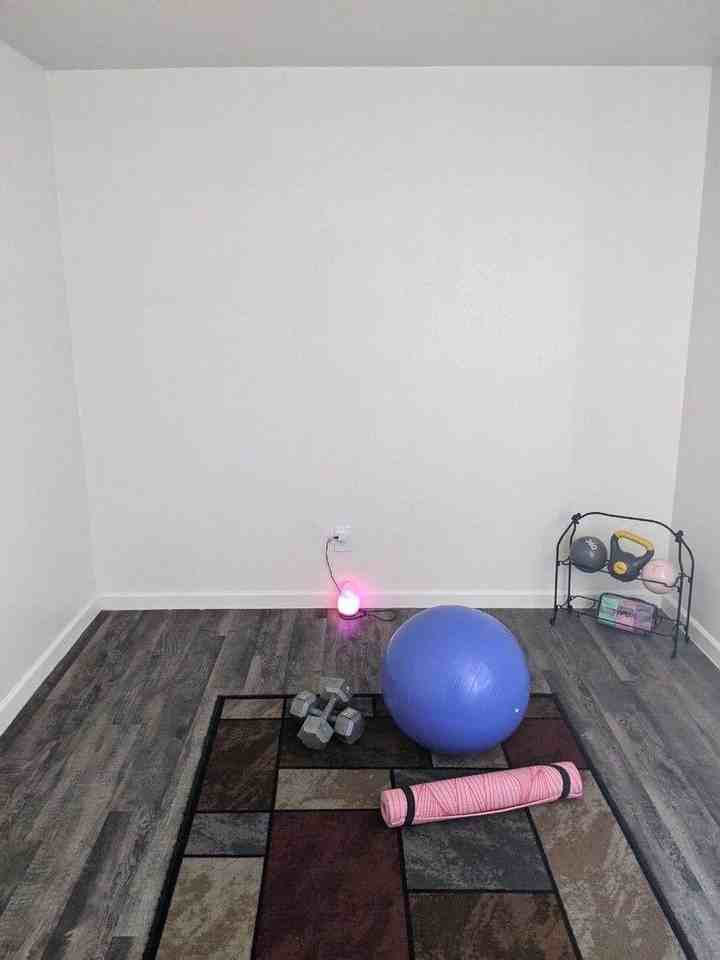 6016 S Park Apartments - Photo 4 of 24