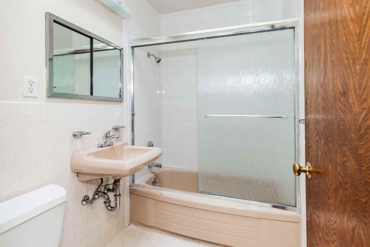 1600 Larkin St - Photo 5 of 21