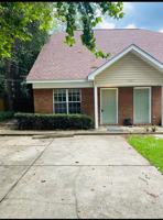 featured image of 1921 Fannie Dr