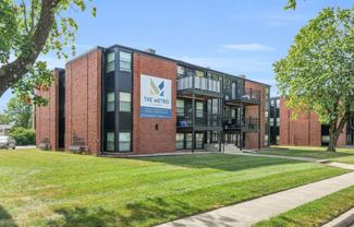 2204 9th St - Photo 1 of 1