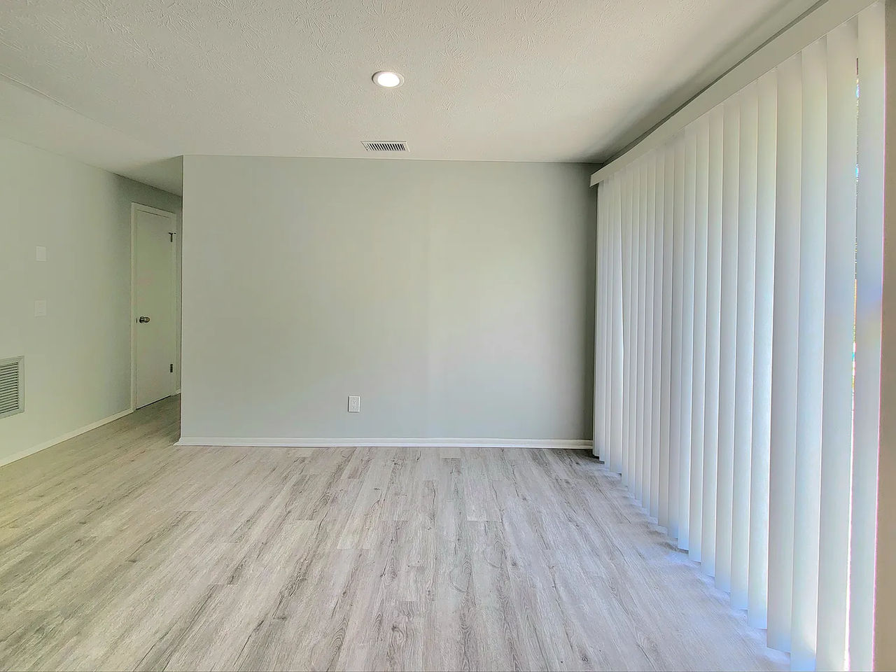 7740 Arble Dr - Photo 7 of 16