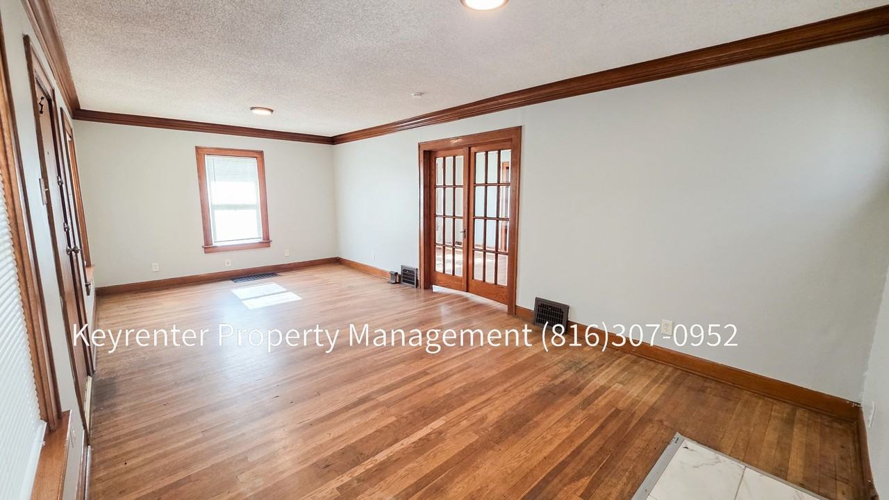 1418 N 27th St - Photo 7 of 24