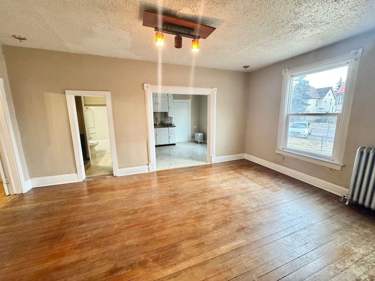 501 N Weber St #1 - Photo 5 of 33