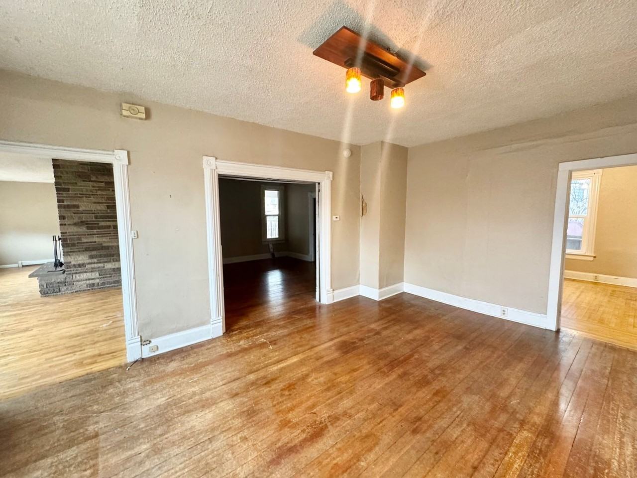 501 N Weber St #1 - Photo 7 of 33