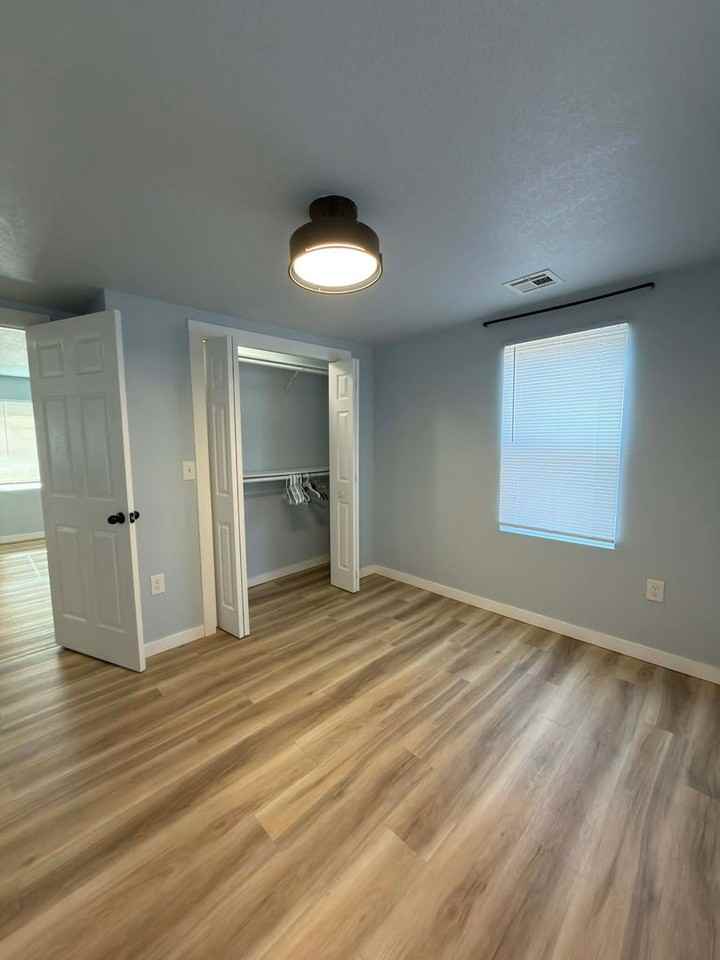 814 High St - Photo 6 of 13