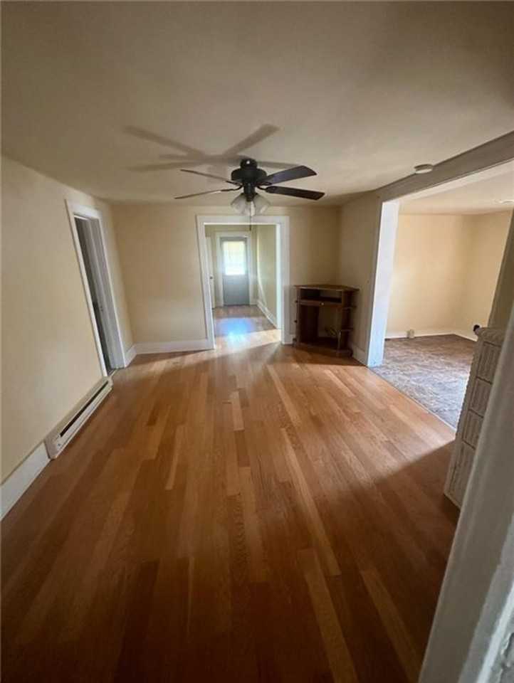 328 6th St W - Photo 2 of 11