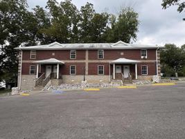 featured image of 527 E Main St