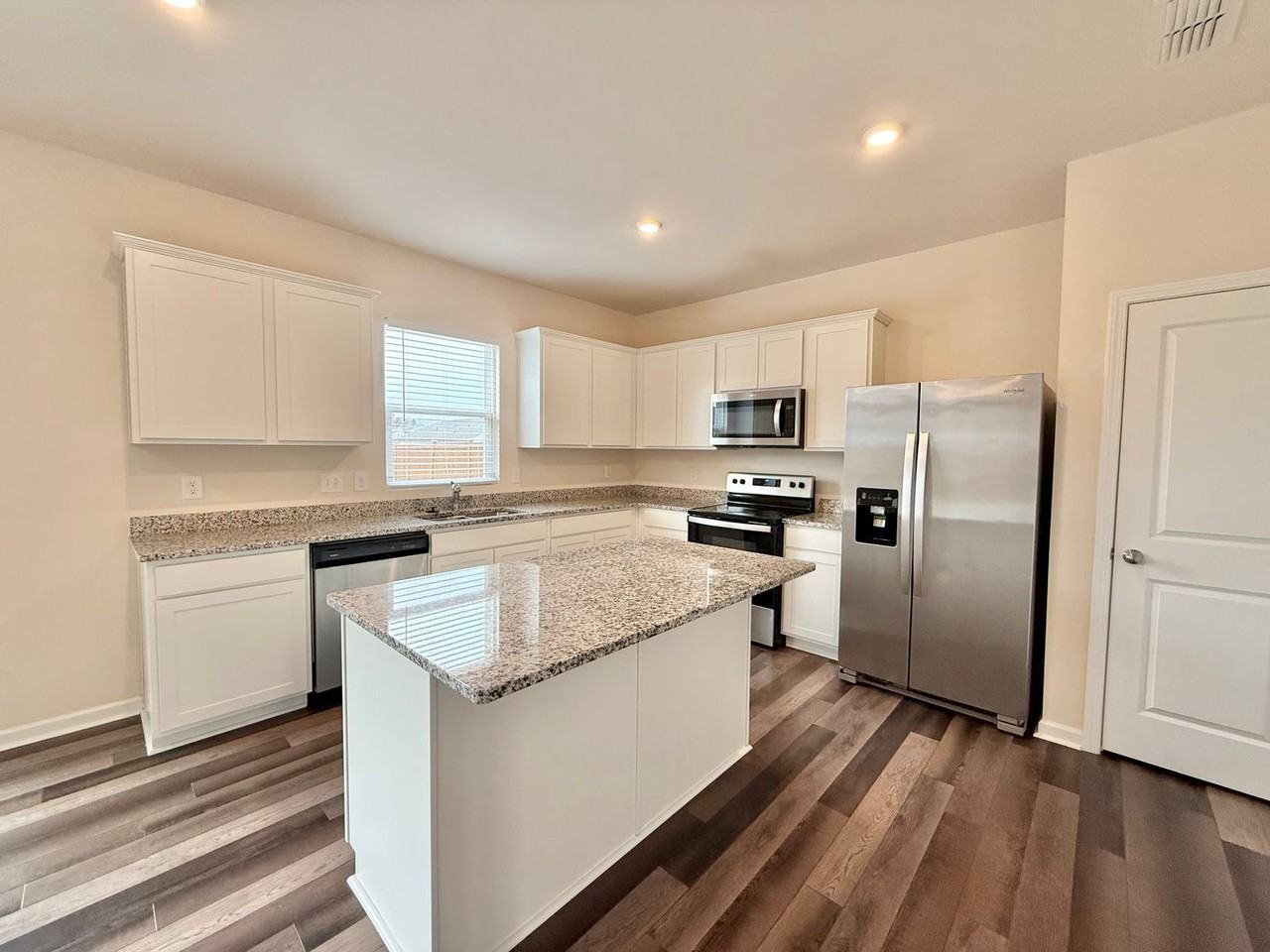 1529 Arapahoe Ridge Dr - Photo 4 of 23