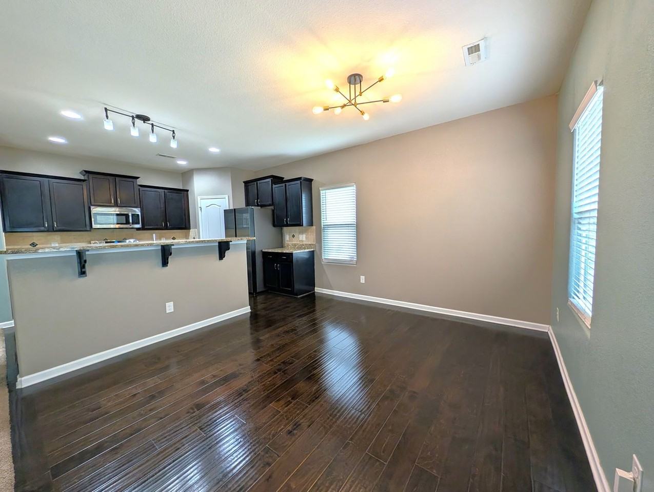 9223 Avery Meadows Dr - Photo 6 of 27