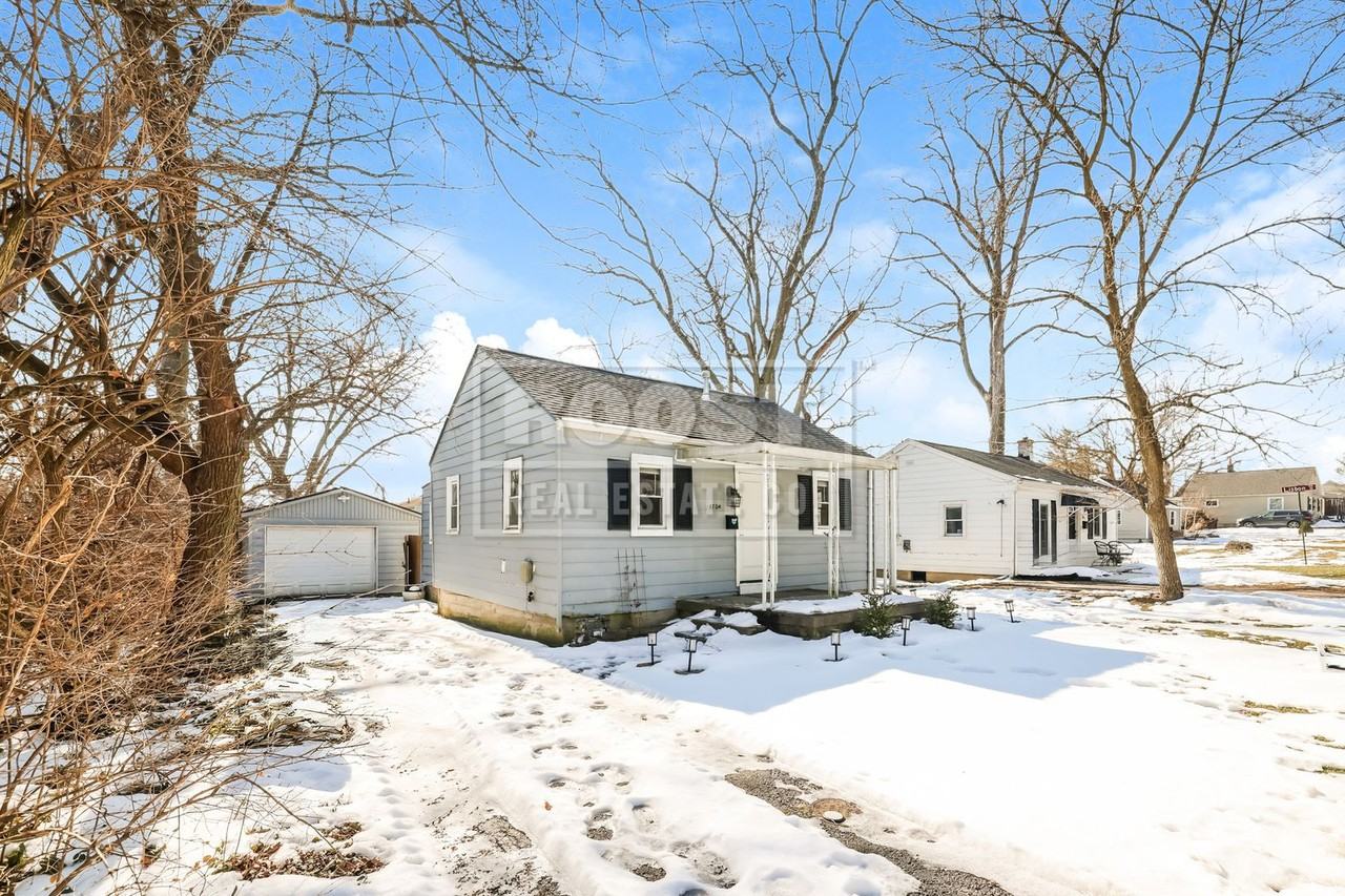 1704 Willamet Rd - Photo 2 of 10