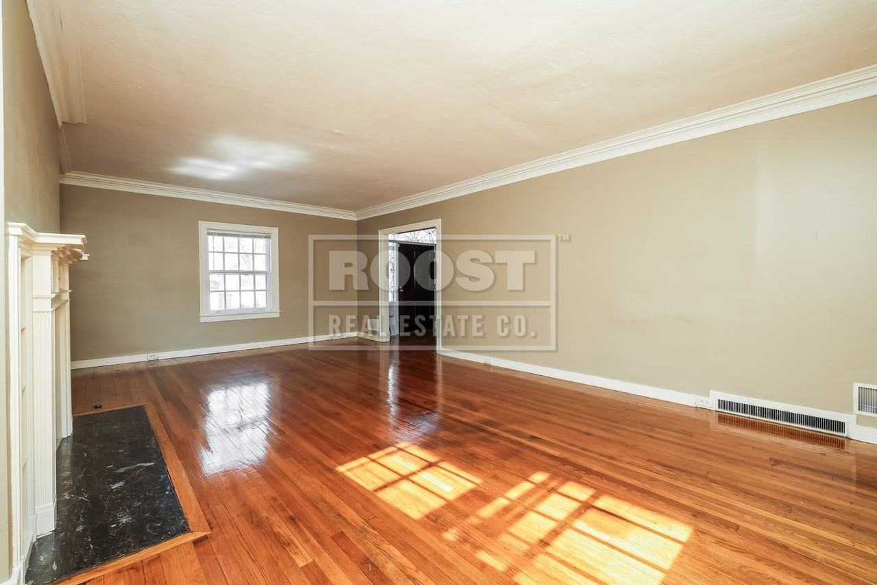 448 Red Haw Rd - Photo 4 of 15