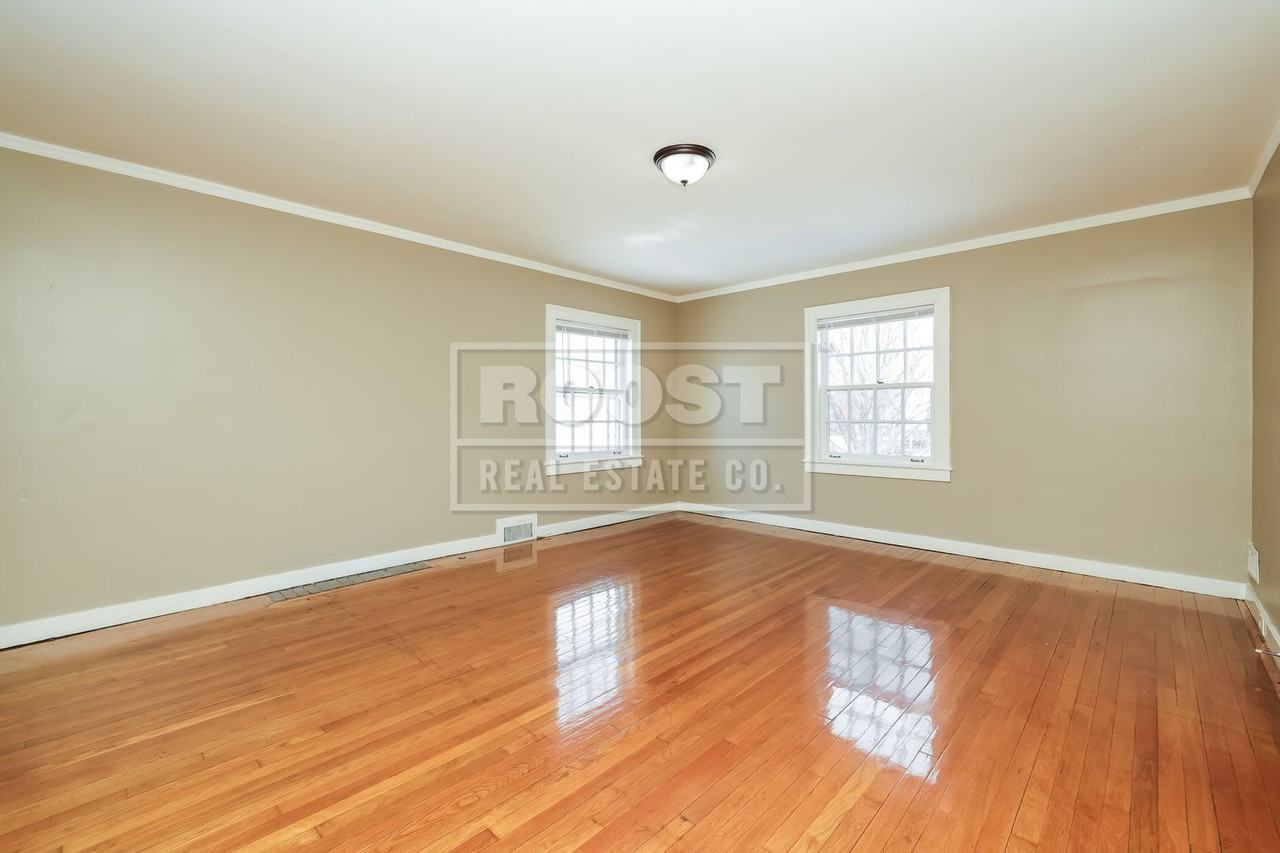 448 Red Haw Rd - Photo 7 of 15