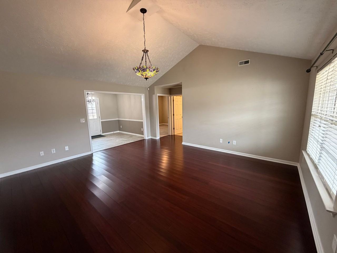 3130 Barretts Ridge Dr - Photo 2 of 20