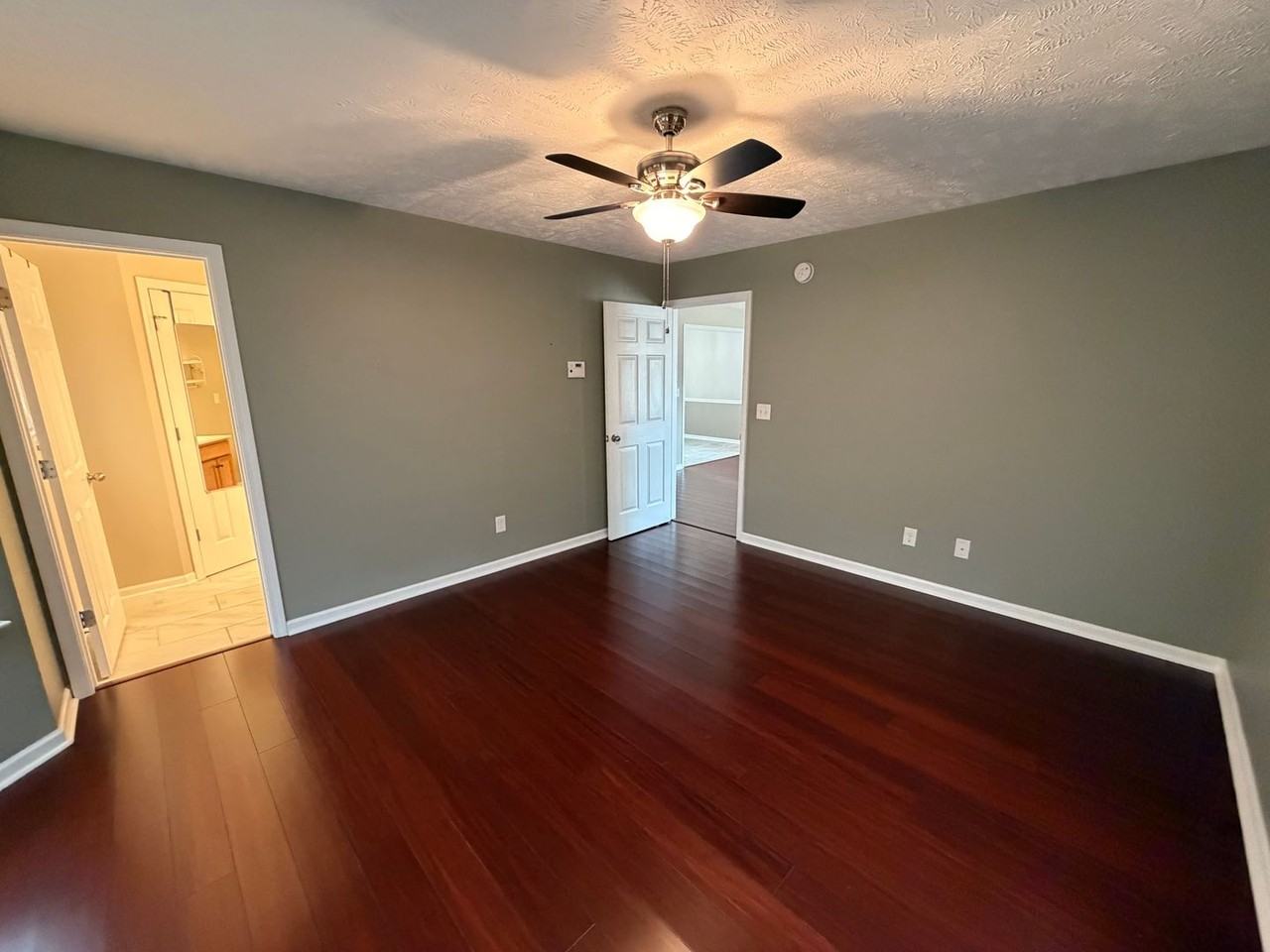 3130 Barretts Ridge Dr - Photo 4 of 20