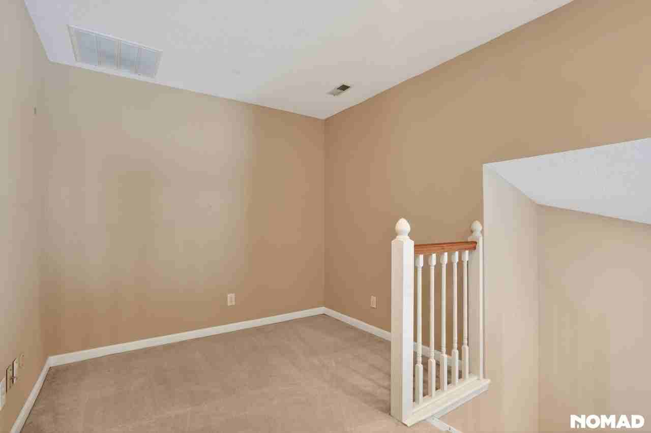8218 Nekton Ln - Photo 3 of 34