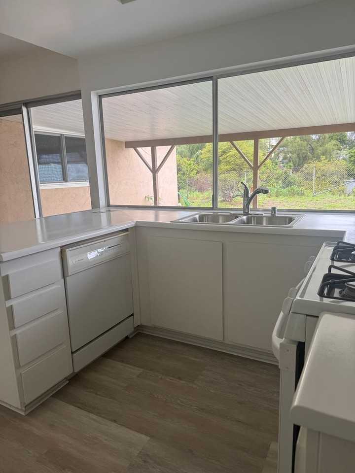 7014 Lemonwood Ln - Photo 5 of 15