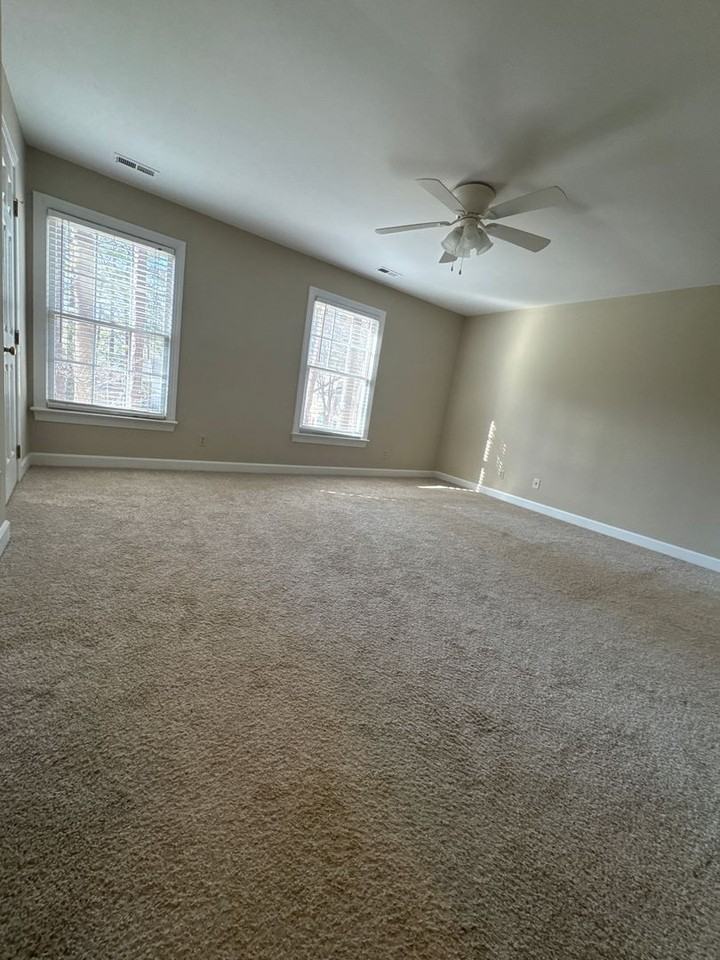 747 Weathergreen Dr - Photo 7 of 21