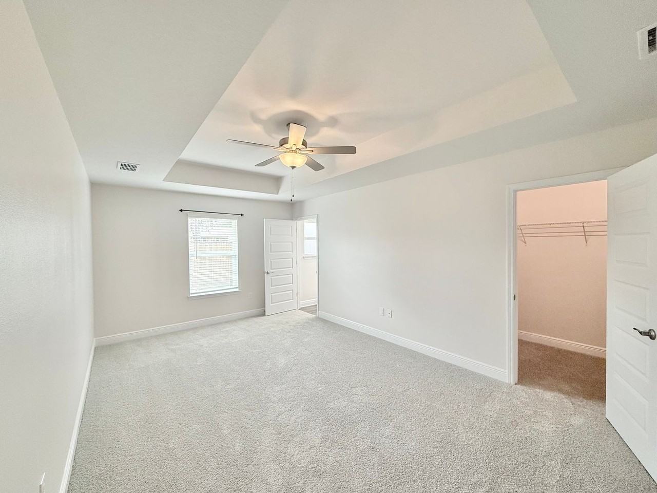 7101 Sonny Dr - Photo 6 of 14