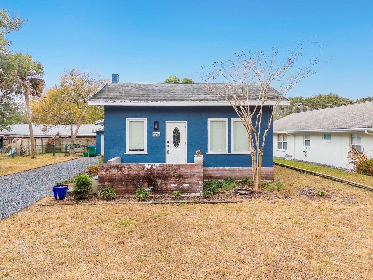 1336 Moravia Ave - Photo 2 of 34