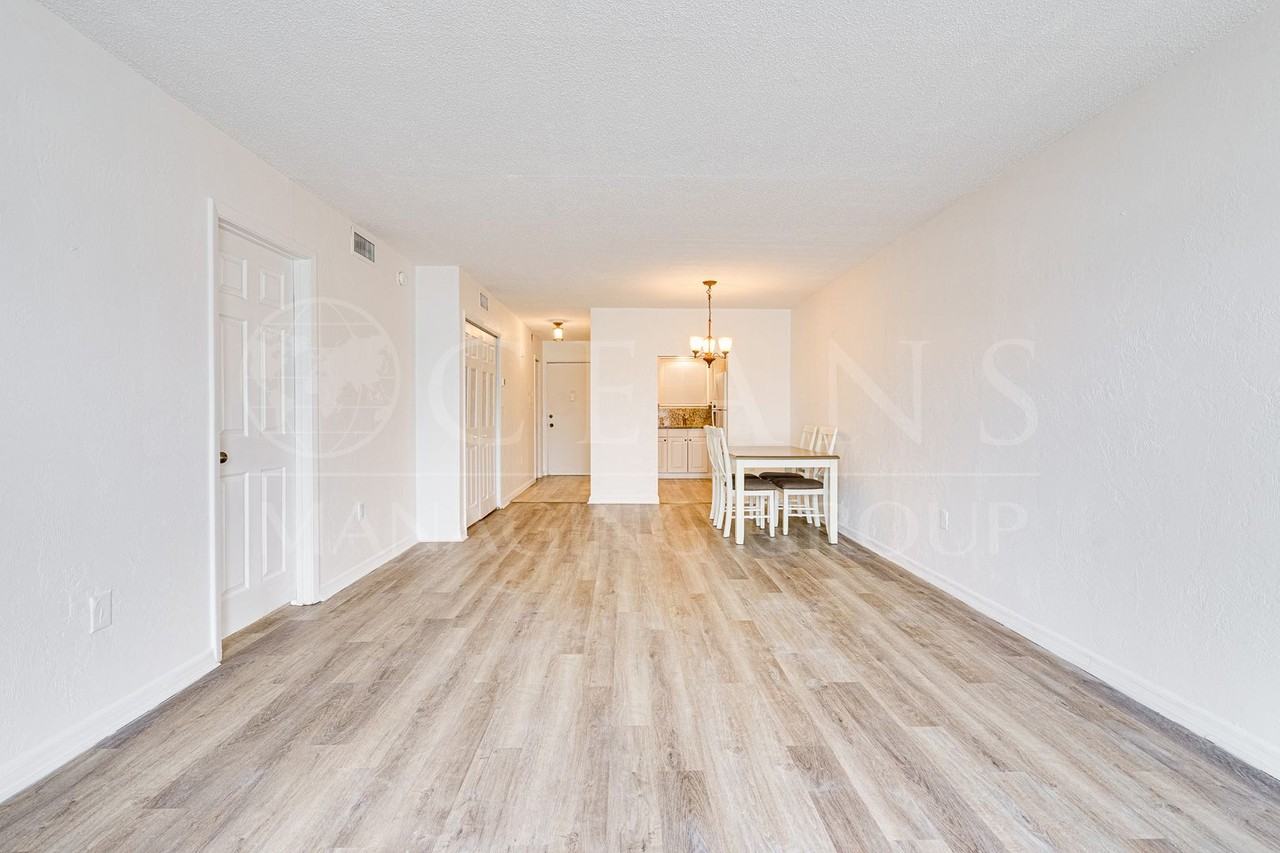 2711 N Halifax Ave #296 - Photo 5 of 38