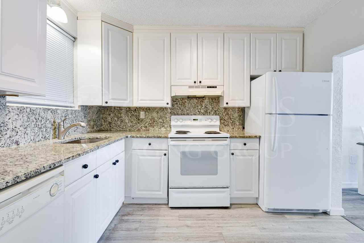 2711 N Halifax Ave #296 - Photo 6 of 38