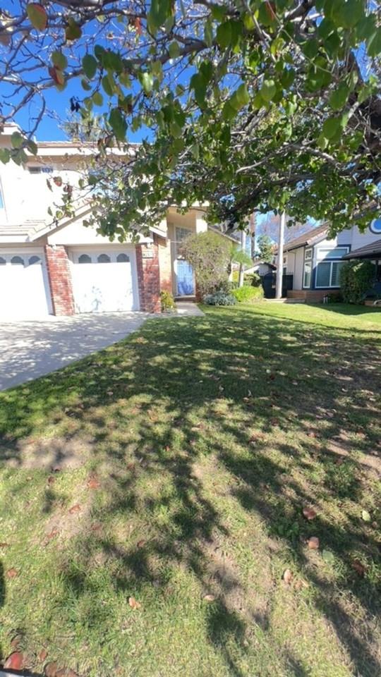 7459 Oxford Ct - Photo 2 of 17