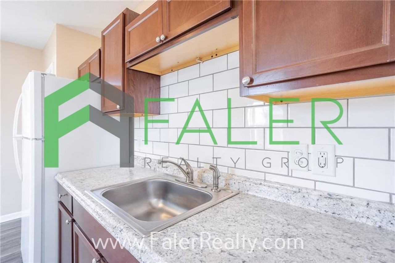 4103 Cleveland Ave - Photo 6 of 15