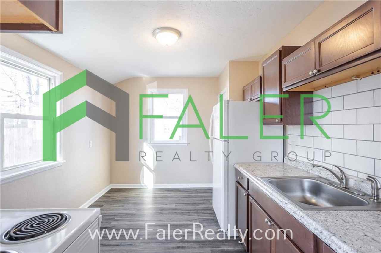 4103 Cleveland Ave - Photo 7 of 15